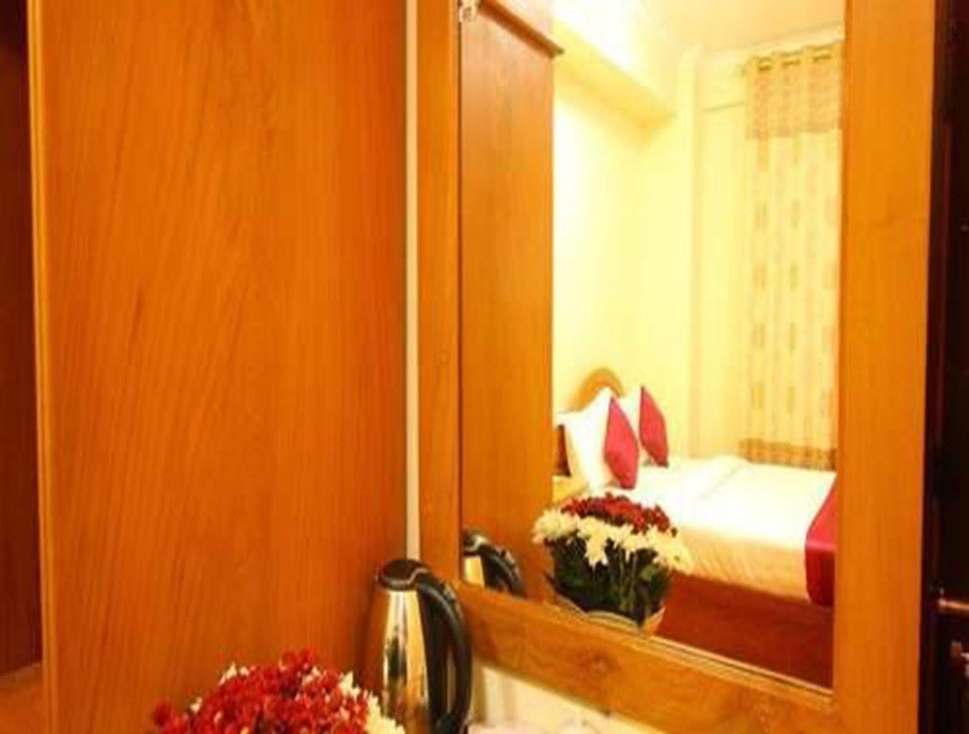 Hotel United Mandalay Ngoại thất bức ảnh